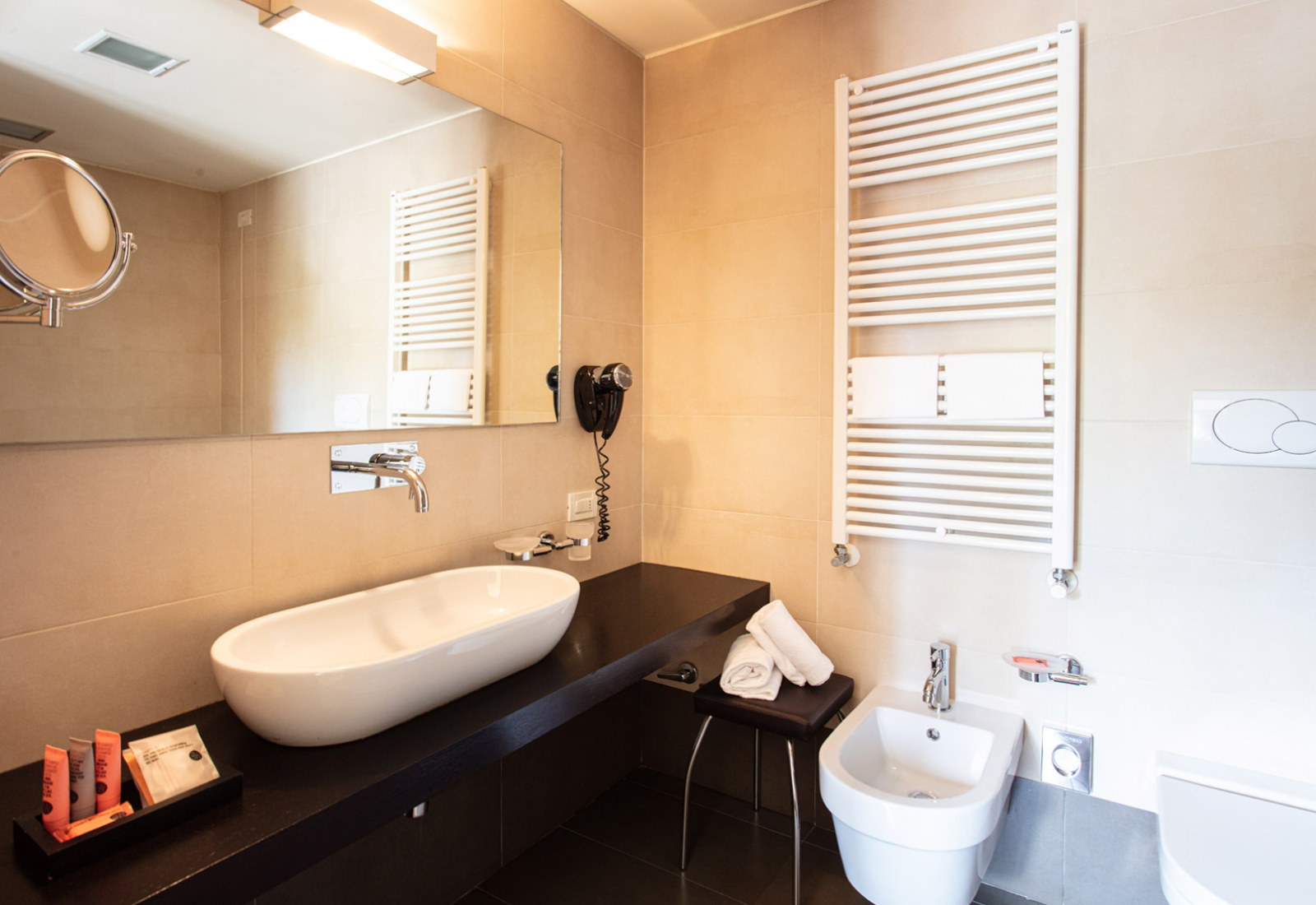 Bagno Hotel Vicenza Longa di Schiavon Bagno Hotel Vicenza Longa di Schiavon