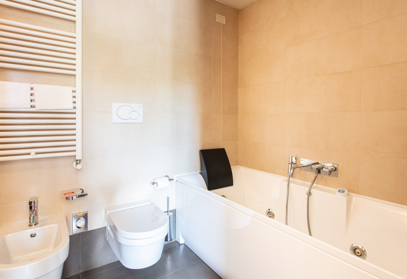 Bagno Hotel Vicenza Longa di Schiavon Bagno Hotel Vicenza Longa di Schiavon